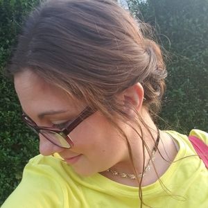 Meet your Posher, Paula